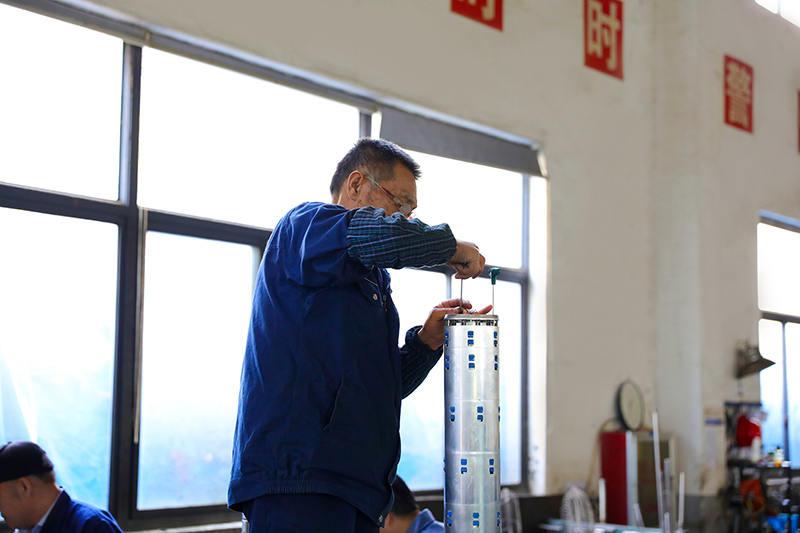 Jiaxing Shengbang Meicniúla Trealamh Co, Teo.